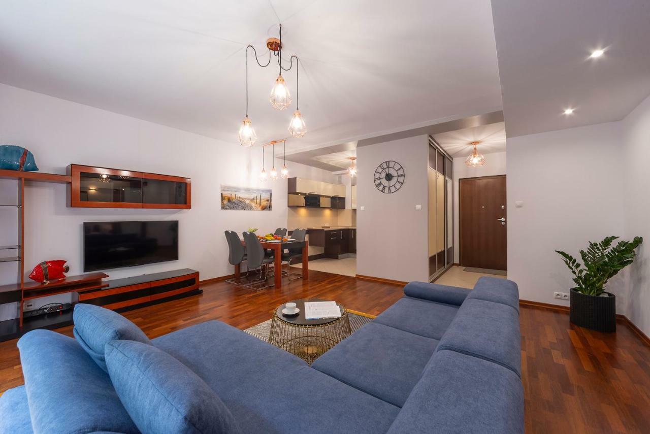 Beachfront Apartment Haga With Free Parking By Noclegi Renters Sopot Bagian luar foto